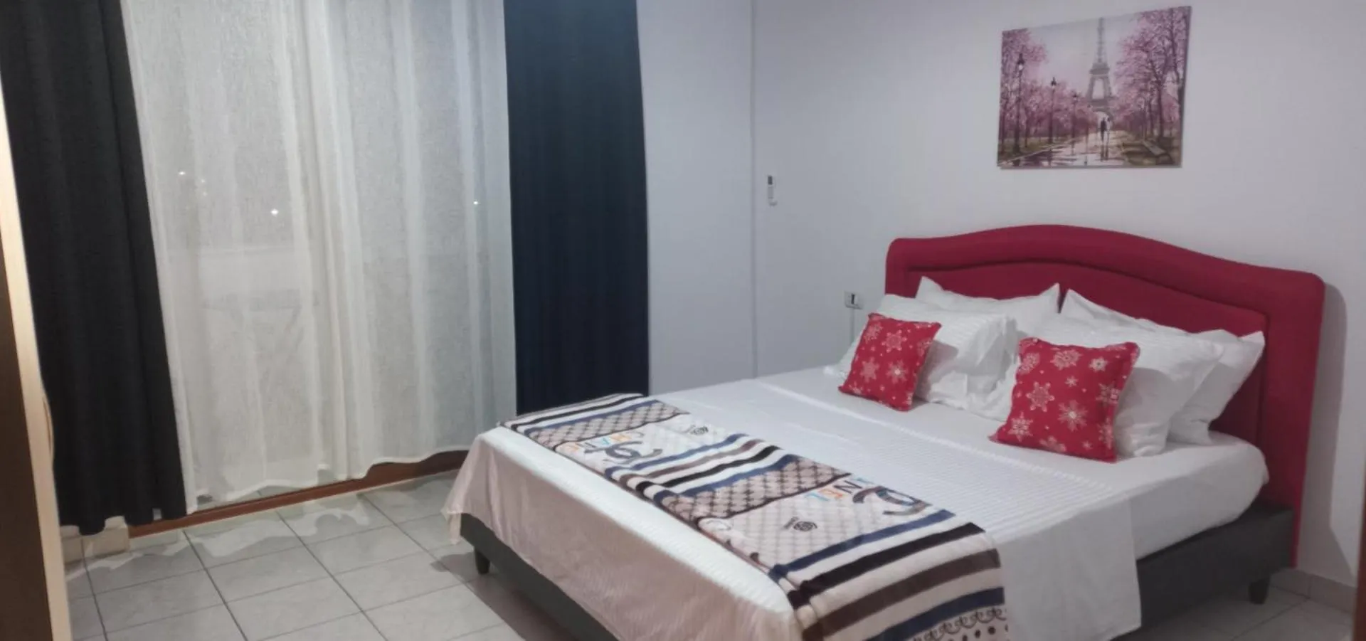 Art Apartment Durres Albania 0*,  Албания